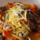 Papeete Ladispoli food