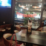 Manhattan Cafè À l'intérieur