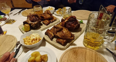 Bierkeller food