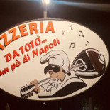 Pizzeria Da Totò E Un Pò Di Napoli logo