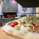 Pizzeria Da Totò E Un Pò Di Napoli food