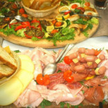 Gran Nazionale food