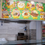 İstanbul DÖner Kebab inside