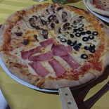 Dolomiten Pizza Express Nourriture