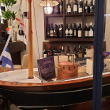 Il Ghignante À l'intérieur