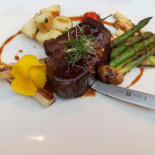 Bistro Seven Comida