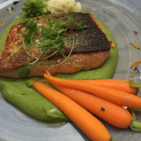Bistro Seven Comida