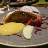 Bistro Seven Comida