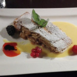 Bistro Seven Comida