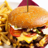 Rens E Rose Saloon food