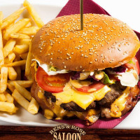 Rens E Rose Saloon food