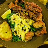 Rens E Rose Saloon food