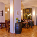 Il Nuovo Circolo Mariano inside