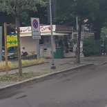 Imbiss Outside