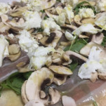 Pizza Reale food