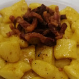 Il Fiore All'occhiello Nourriture