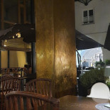Hellweger's Pizzeria À l'intérieur