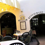 Hellweger's Pizzeria Extérieur