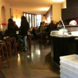 Hellweger's Pizzeria À l'intérieur