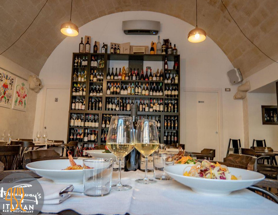 Hemingway's Bistrot À l'intérieur