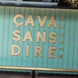 Ça Va Sans Dire Extérieur
