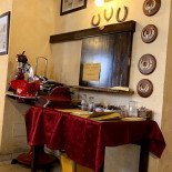 Trattoria Milanese Fuori Milano Caffè Della Posteria inside