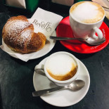 La Gaietta Comida