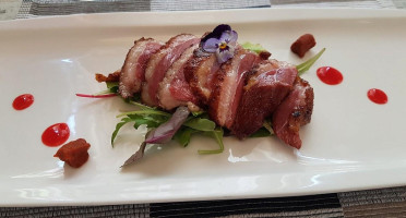 Bosco Verticale food