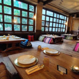 Bussarakham À l'intérieur