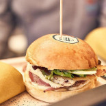 Thelab Unconventional Burger Experience drink