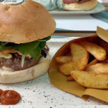 Thelab Unconventional Burger Experience food