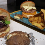 Thelab Unconventional Burger Experience food