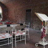 Degli Archi outside