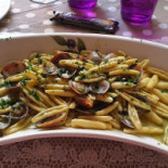 Degli Archi food