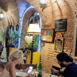 Degli Archi inside