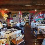 Degli Archi inside