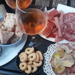 Vinello A Milano food