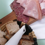 Vinello A Milano food
