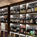Enoteca La Dolce Vita Montepulciano inside
