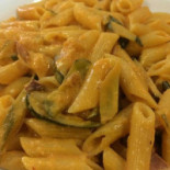 We Uagliò Comida