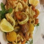 We Uagliò Comida