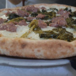We Uagliò Comida