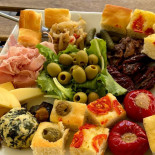 Carapina food