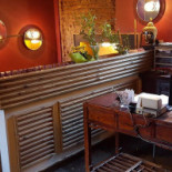 Nu À l'intérieur