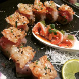 Sushi Cube Comida