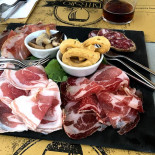 Beerstrò Nourriture