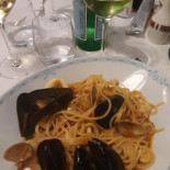 Al Porto food
