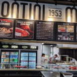 Spontini À l'intérieur