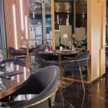 Shi's À l'intérieur