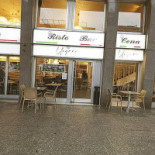 Ungaro 1956 Exterior